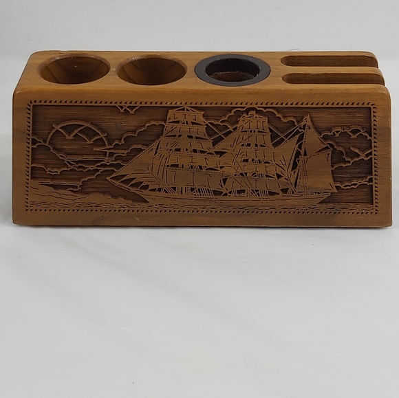 LASERCRAFT WOODEN DESK ORGANIZER SHIP DESIGN - Picture 1 of 14